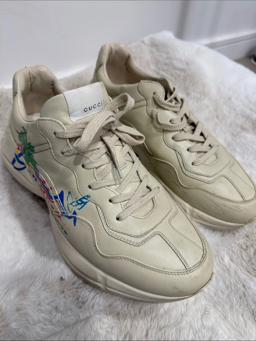 Gucci Cream Leather Sneakers with Blue & Green Artwork Gucci Hawaii
